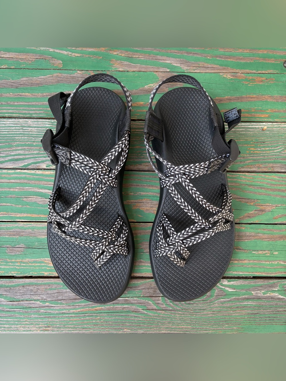 Chaco ZX/2 Classic Sandals Black White Womens Sz 9 Beach Hiking ActiveWear